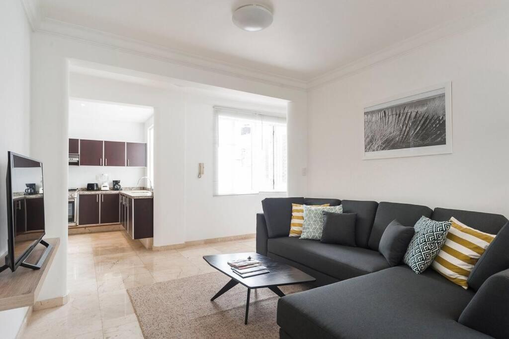 Condesa Residence Campeche 5 Modern Residence 2Br 1Ba Apartment Emphasizing Open Airy Spaces In Campeche メキシコシティ エクステリア 写真